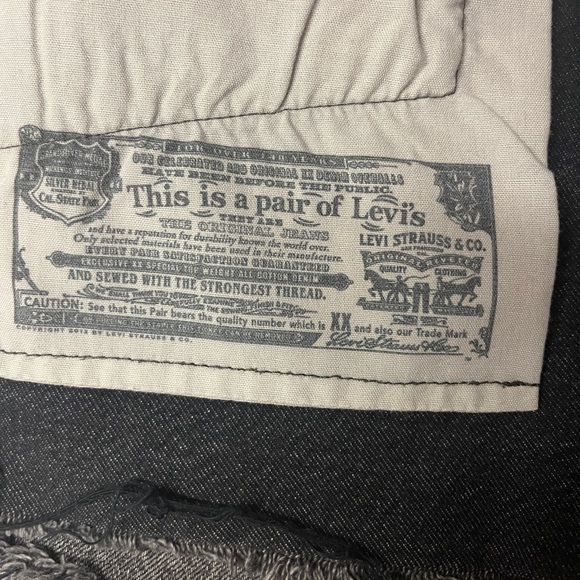 Levi's 501 High Rise Distressed Jean Shorts - Size 27 - Picture 9 of 13